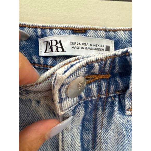 Zara Light Blue Denim Shorts - Picture 2 of 4